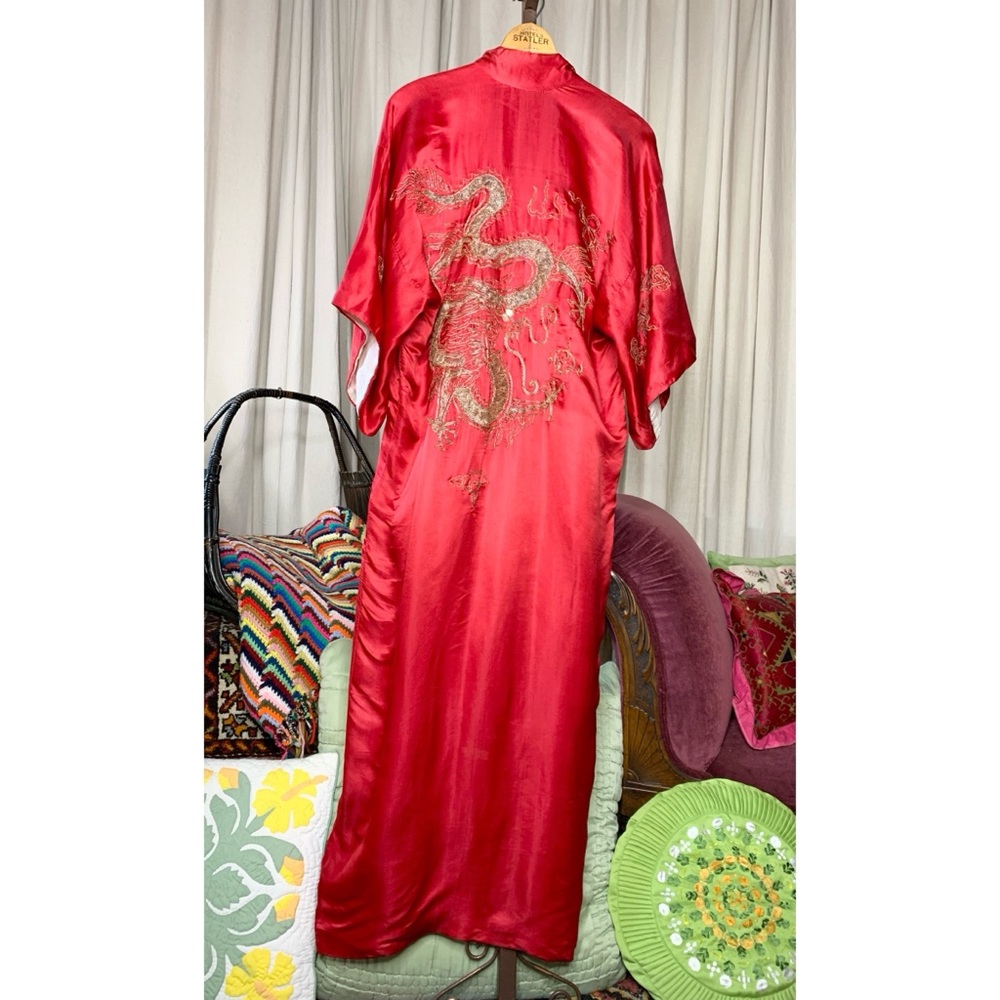 Red Silk Dragon Embroidered Kimono - Picture 11 of 11